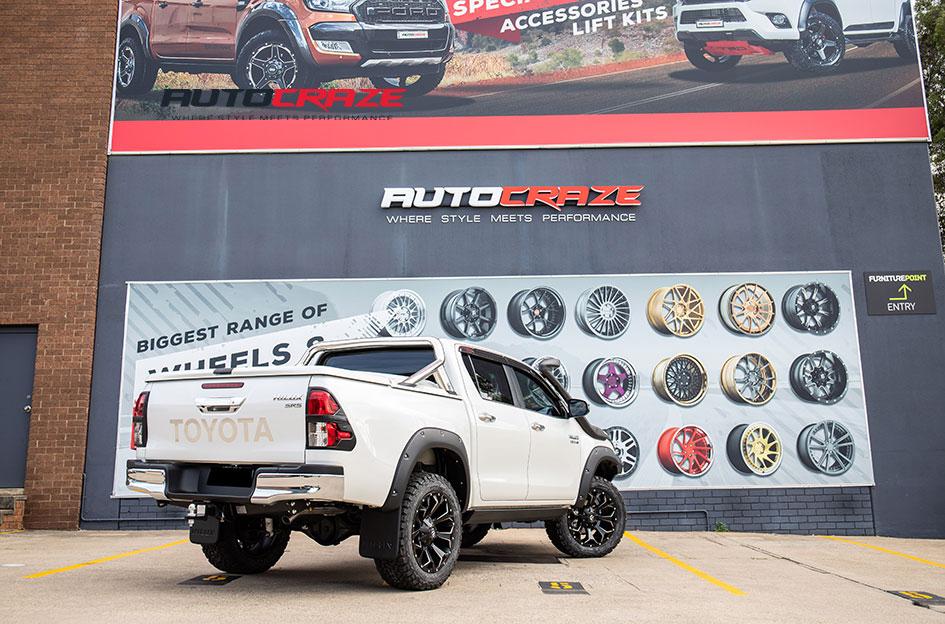 TOYOTA HILUX N80 4WD ASSAULT GLOSS BLACK MILLED ACCENTS